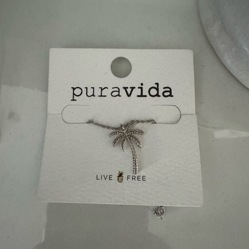 Pura Vida Necklace